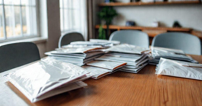 Envelopes Plásticos para Correio: Praticidade e Segurança